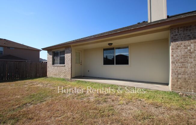 3 beds, 2 baths, $1,450