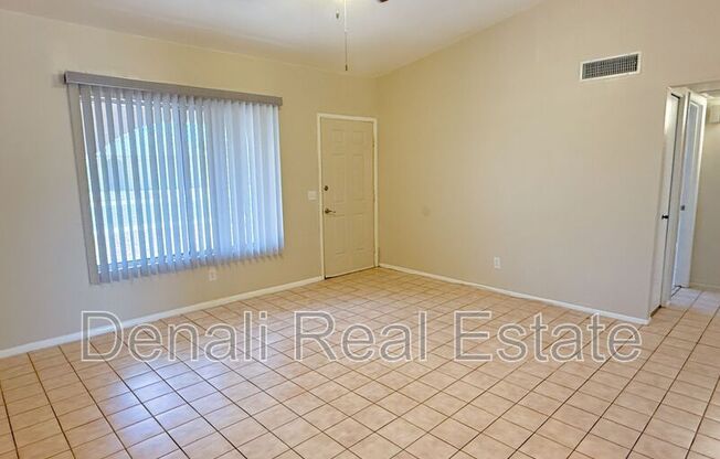 716 W NOPAL PL