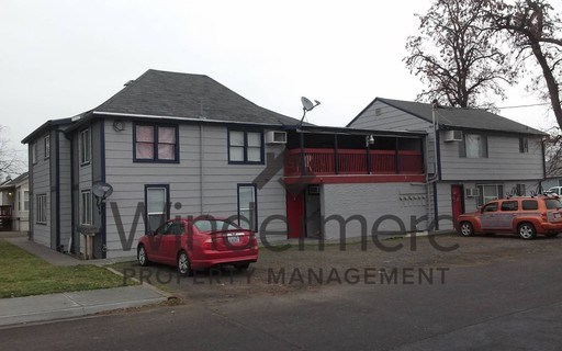 2 beds, 1 bath, 800 sqft, $1,050