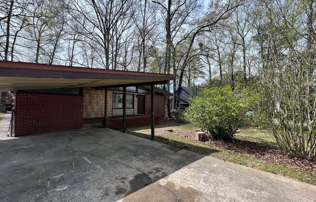 East Glenn Property