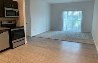 2 beds, 1 bath, 936 sqft, $1,280, Unit 218