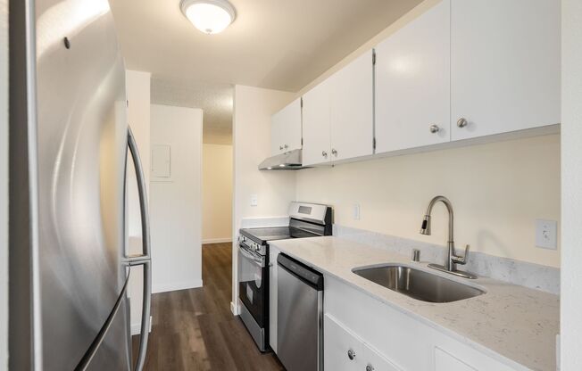 Classic Apartments in Magnolia close to The Locks