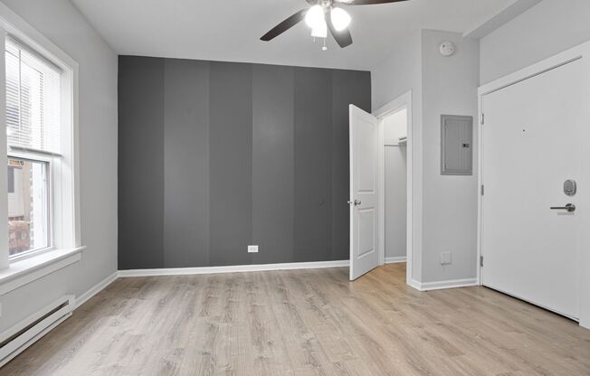 Studio, 1 bath, 200 sqft, $1,225, Unit 1456-303