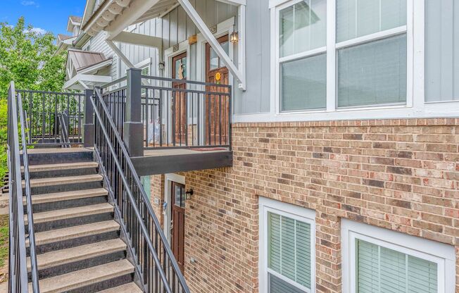 Fall 2026 Move In! 2 Bed, 2 Bath Woodlands Unit