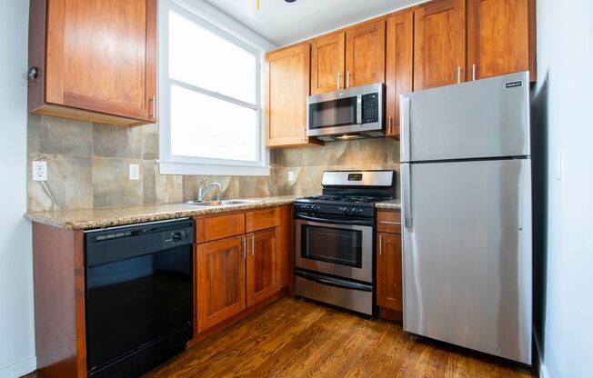 1 bed, 1 bath, $2,950, Unit 12