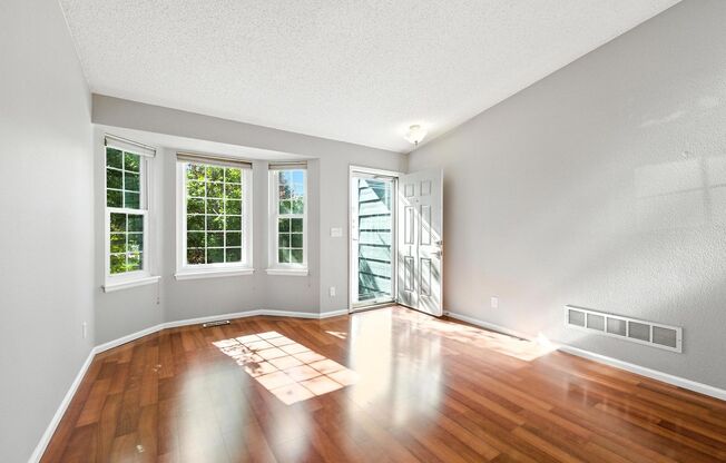 Beautiful, Well-Maintained 4 Bed/4 Bath Home in Desirable Saddle Rock Ridge Community Available for Immediate Move-In!  Cherry Creek Schools!  Minutes to Southlands Malls, E470 and Arapahoe Rd.