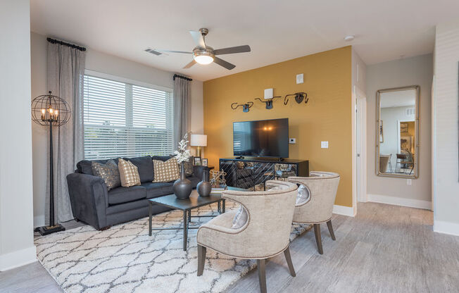 Vintage Winter Park living room