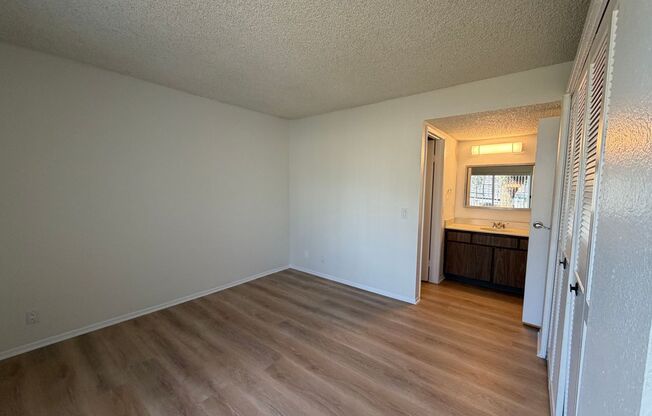1 bed, 1 bath, 562 sqft, $2,045, Unit 136