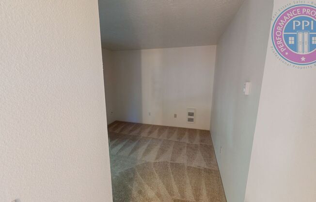 2 beds, 1 bath, 1,000 sqft, $1,710, Unit 7130