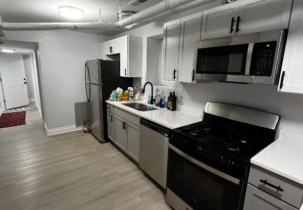 5428 S DREXEL AVE