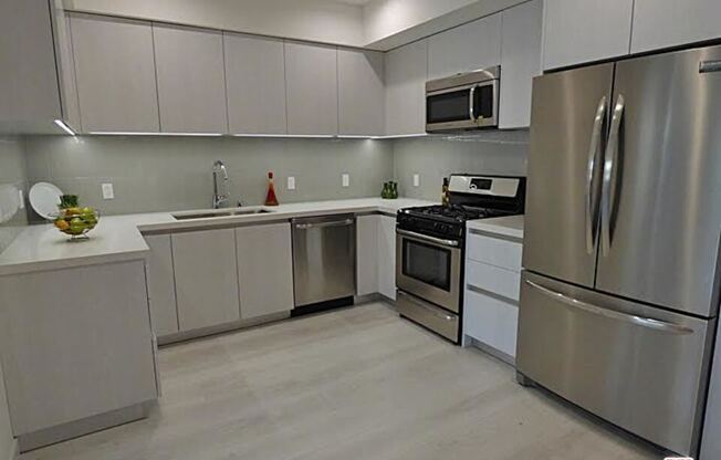 3 beds, 2.5 baths, 1,500 sqft, $4,990, Unit 301