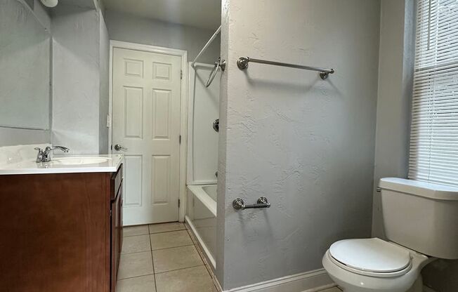 3 beds, 2 baths, 1,450 sqft, $1,500, Unit #1