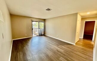 2 beds, 1 bath, $2,200, Unit UNIT 106