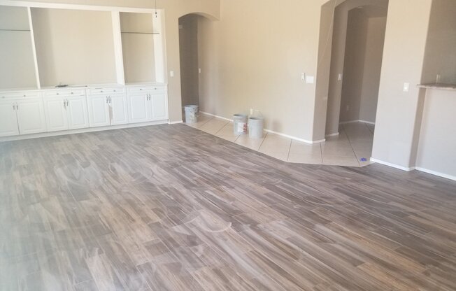 Beautiful spacious 3 b 2 bth 1834 sq ft home