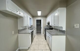 3 beds, 2 baths, $1,895