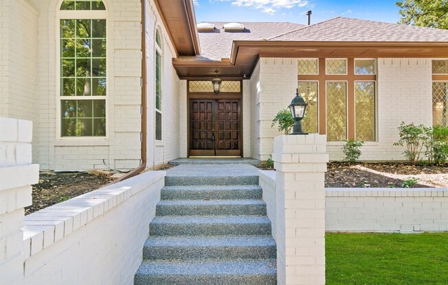 1206 ASHMOORE CT