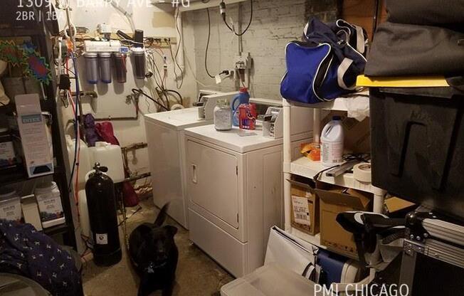 1309 W BARRY AVE