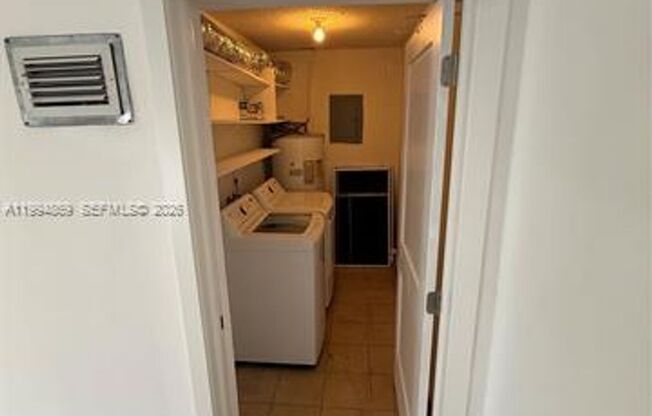 7312 SW 22nd St MIAMI, FL 33155