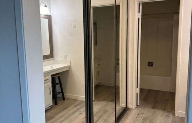 1 bed, 1 bath, $1,875, Unit 308