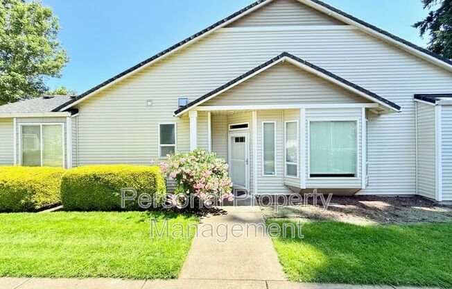 8019 NE 22 ST