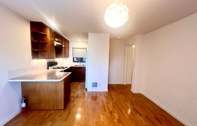 Great Mission Location!! Fresh 1 bedroom/1 bath with utilities included!