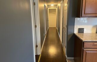 3 beds, 1 bath, $1,800, Unit Unit 2