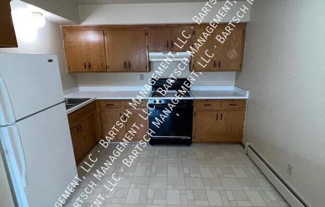 6413 LAYTON ST
