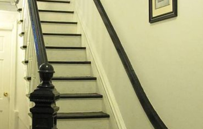 68 DOWNING ST