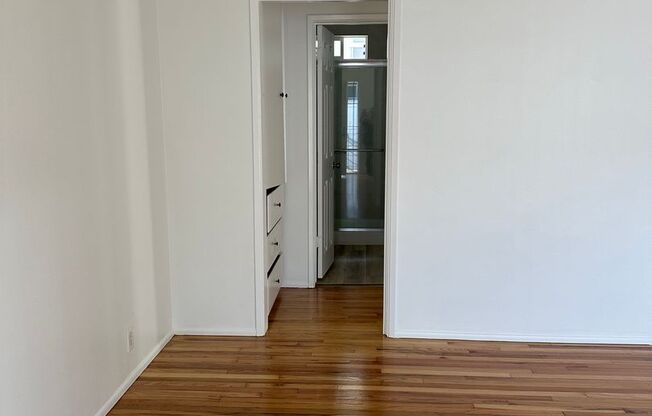 1 bed, 1 bath, $1,695, Unit 9