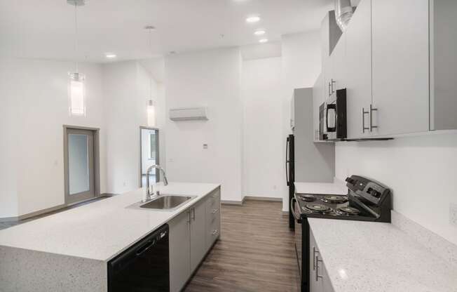 3 Bedroom Vaulted Ceilings