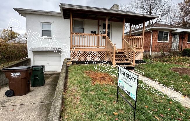 2 beds, 1 bath, $1,245