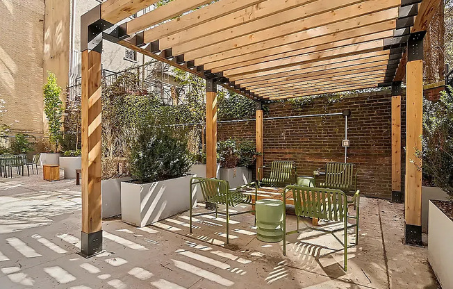 1 bed, 1 bath, $3,350, Unit 417