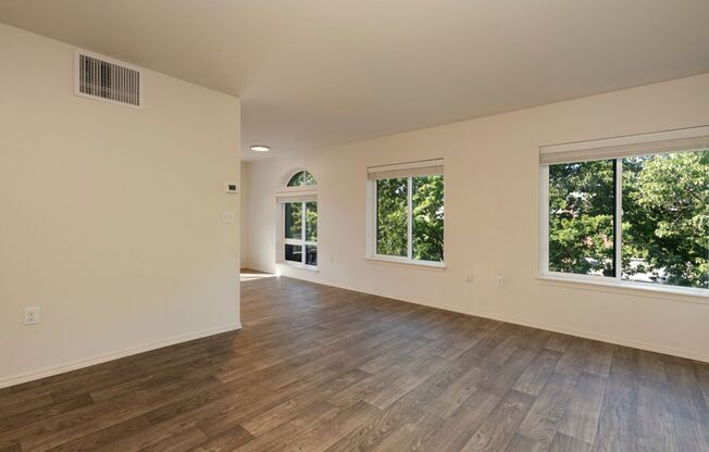 1 bed, 1 bath, 658 sqft, $1,995, Unit 5-A