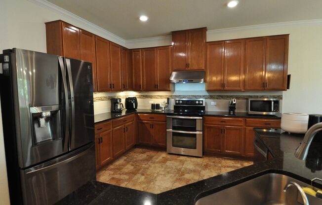 Great home on corner lot in Retreat at Tech Ridge!