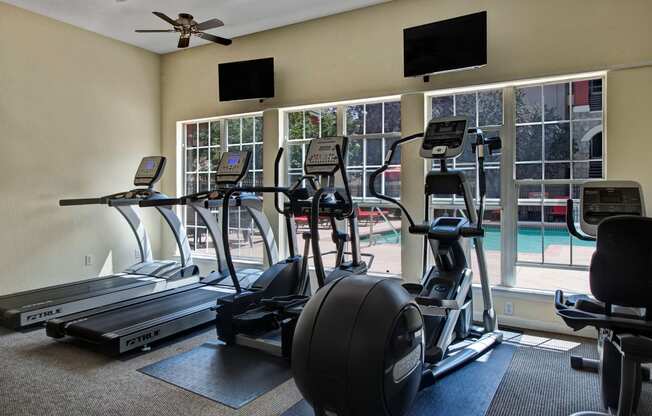 Camelback Pointe Gym Pool View Apartments in Colorado Springs, CO