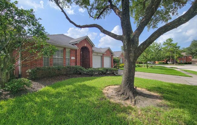 Beautiful 3-Bedroom, 2-Bath Home Nestled on a Tranquil Cul-de-sac!