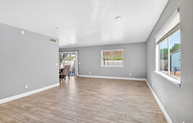 Charming Two Story Home Located in North Las Vegas