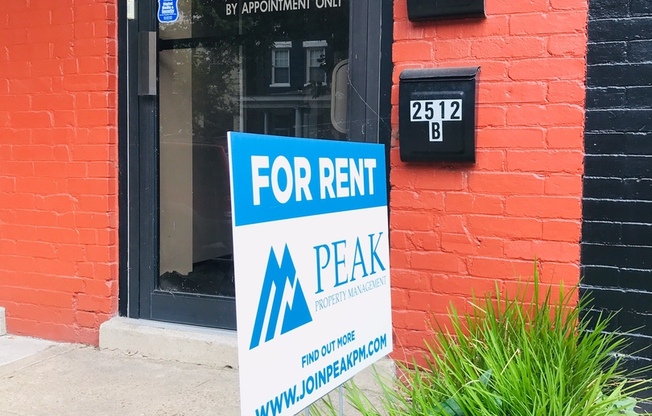 2512 W Main St