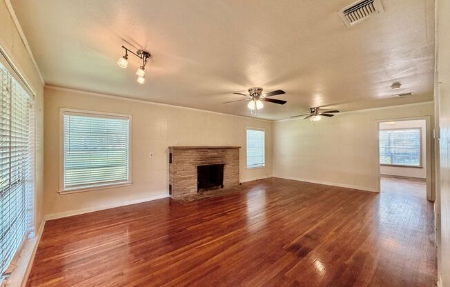 Unbeatable Location! Walk Across the Street to TXST Campus