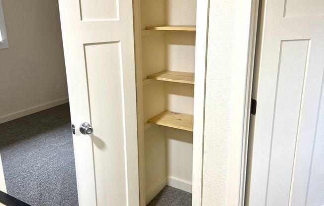 2 beds, 1.5 baths, 800 sqft, $1,499, Unit 1683C