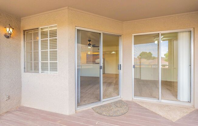 2 beds, 2 baths, $1,300, Unit # 2091