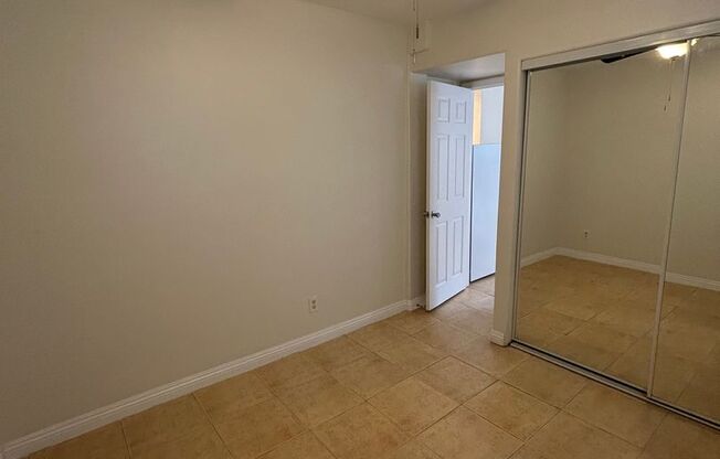 1 bed, 1 bath, $1,925, Unit 919 A