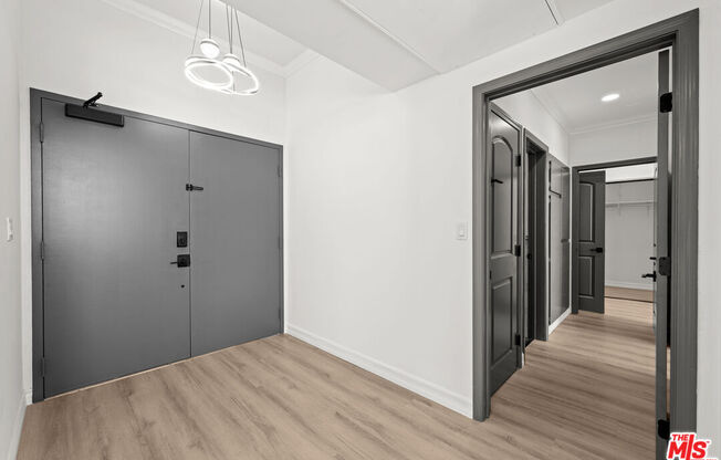 2 beds, 2 baths, 1,088 sqft, $6,200, Unit 1809