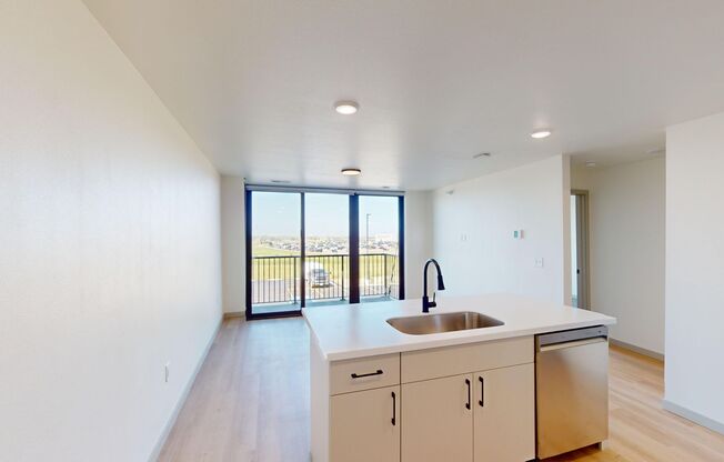 1 bed, 1 bath, 590 sqft, $1,055, Unit 1105-304