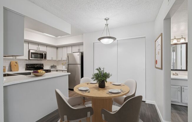 1 bed, 1 bath, 644 sqft, $1,225, Unit 1023