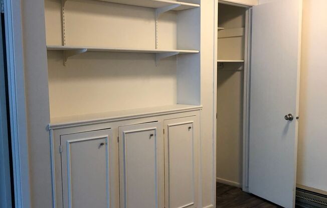 1 bed, 1 bath, 620 sqft, $1,095, Unit 12
