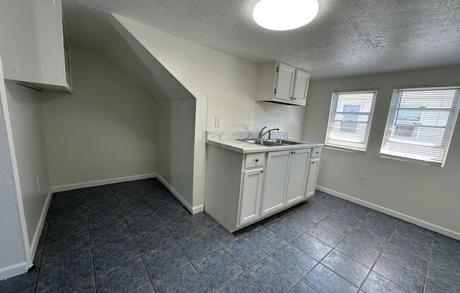 434 Crawford SE