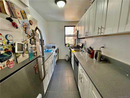 2 beds, 1 bath, 1,000 sqft, $3,000, Unit 5C