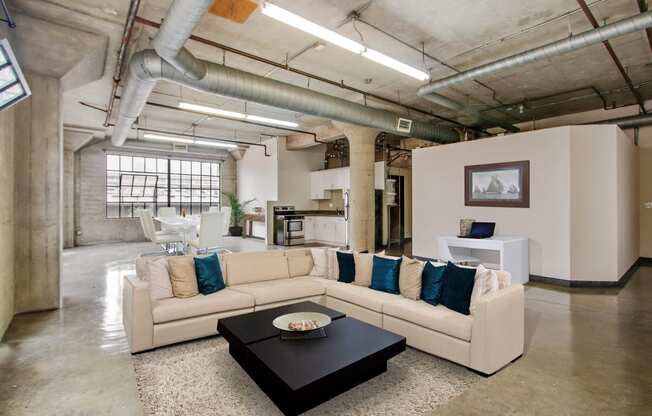 RiverFront live - Work Lofts