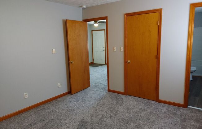 1 bed, 1 bath, $775, Unit Apt. F